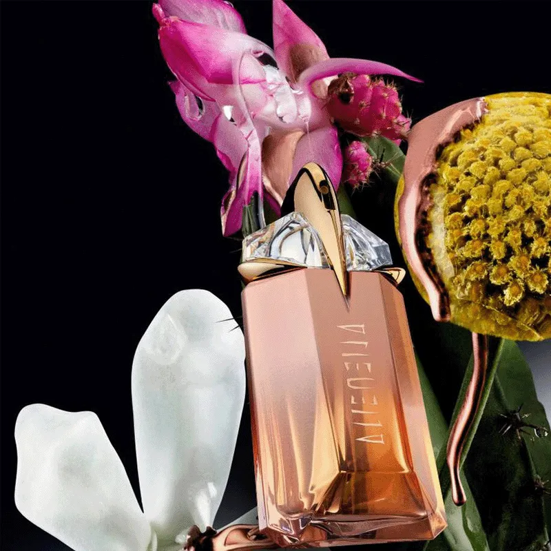Alien Goddess Supra Florale Mugler
